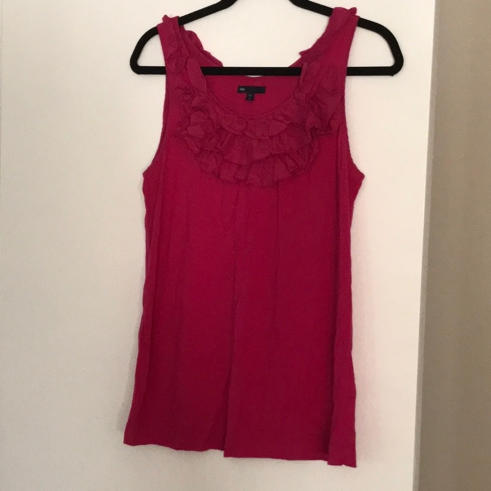 Ruffle neck fuchsia gap tank top
